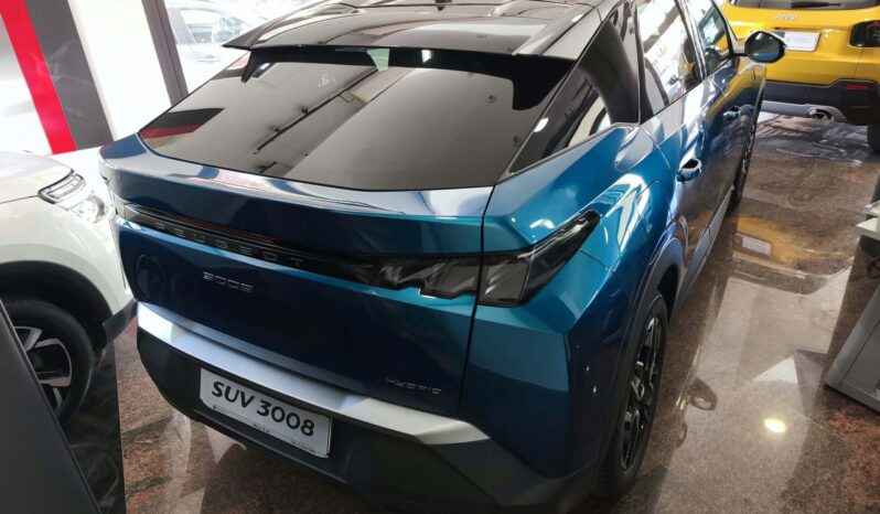 Nuovo Peugeot 3008 GT HYBRID pieno